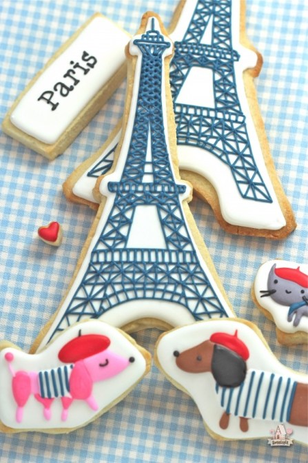 cute-Paris-French-Cookies-590x885