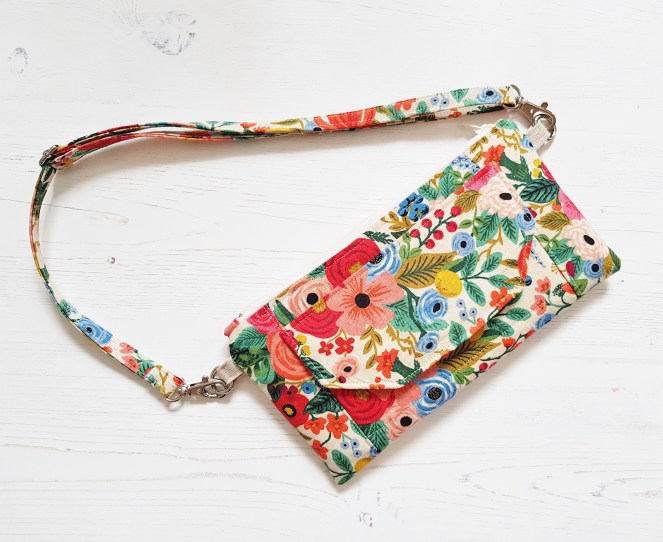 Enya Wallet - An Apple Tree Cottage Pattern