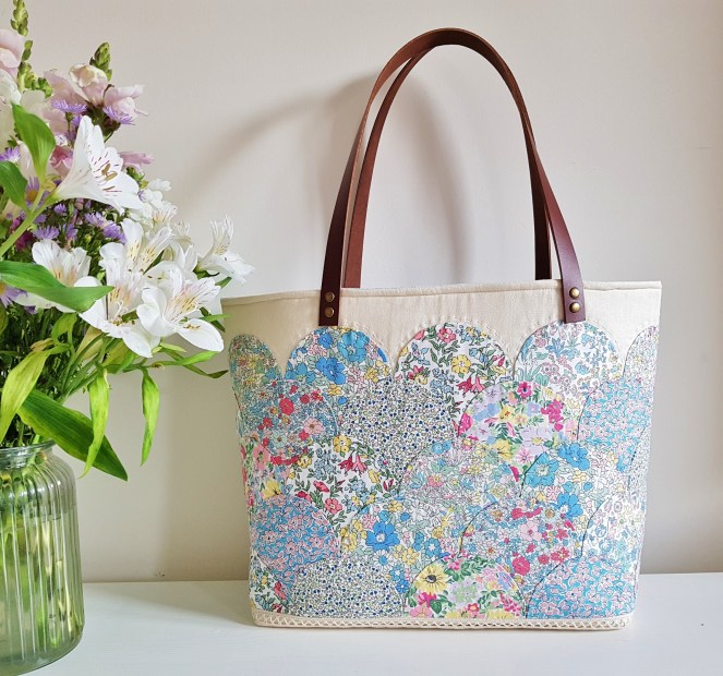 Liberty Spring Shower - Clamshell Tote