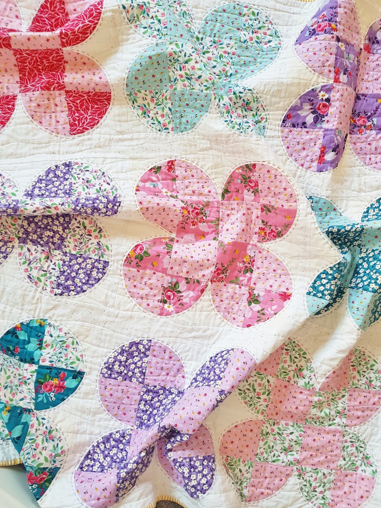 Fleur Garden Quilt