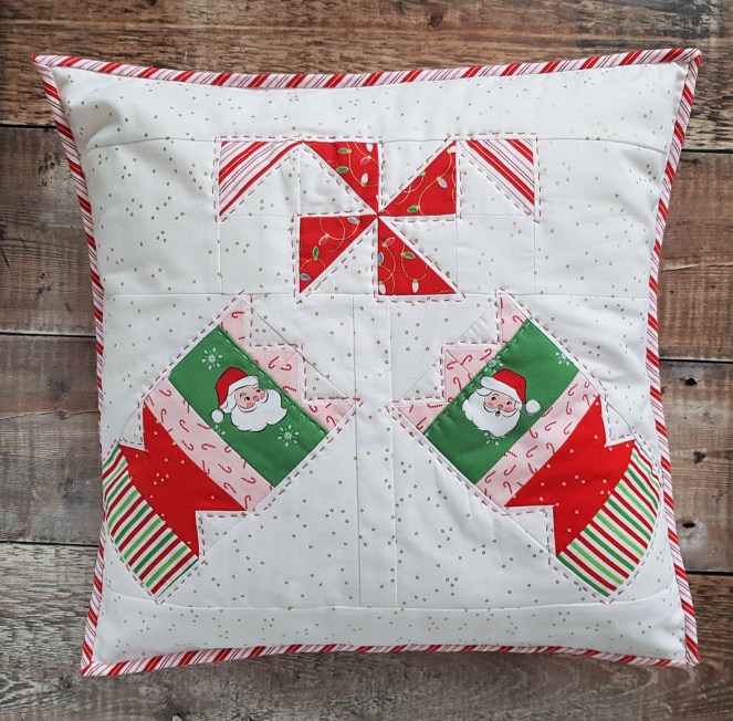 Santa Claus Lane -Pull Bang Pop