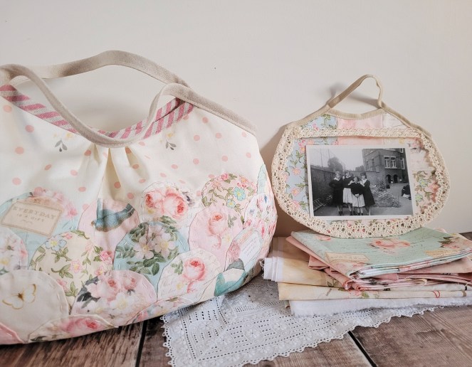 Rose and Violet Garden Clamshell Granny Bag